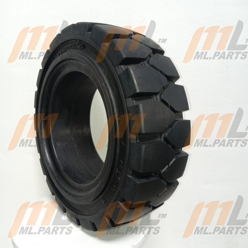 INDUSTRIAL-TIRE SOLID 28X9-15 RIM 7.00 SOLIDTRAC